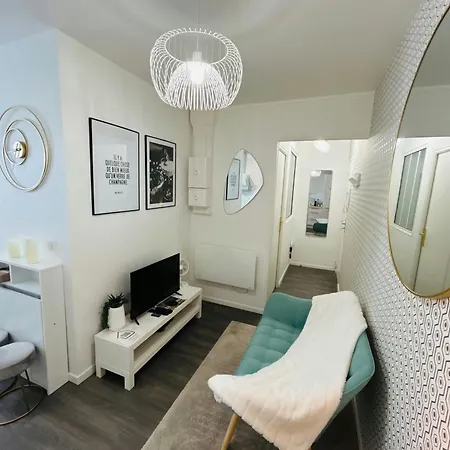 Cosybulles Centre-ville Tramway * 兰斯