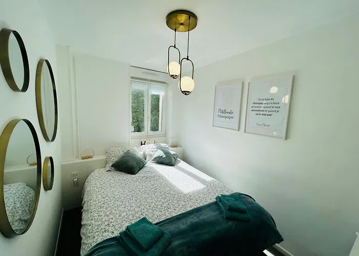 Cosybulles Centre-ville Tramway 公寓