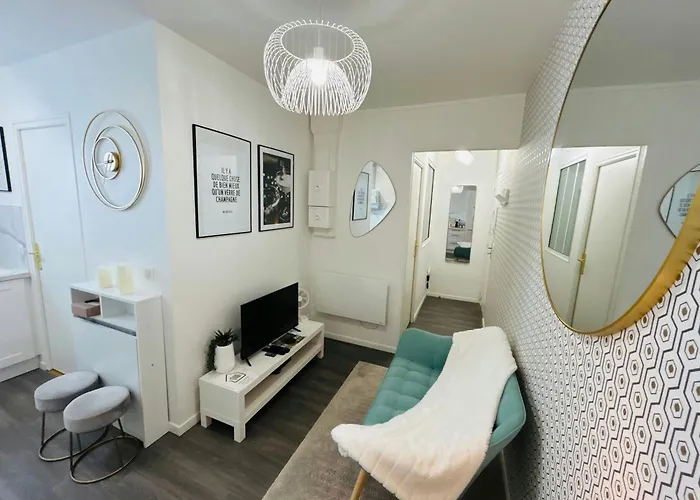 Cosybulles Centre-ville Tramway * 兰斯